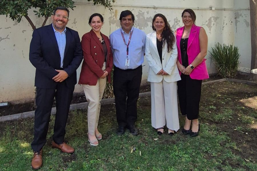 Equipo Snabb con Director del SSMO